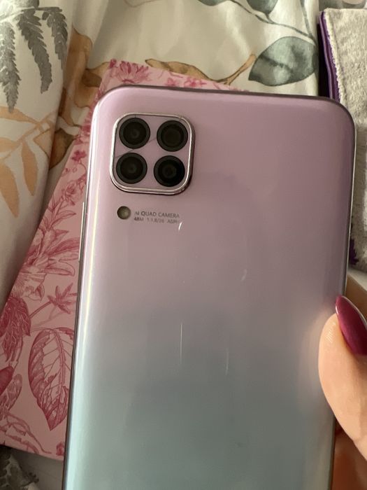 Huaweii P40  (128gb)
