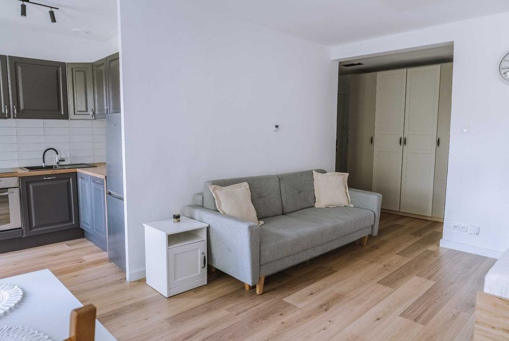 2 pokoje, 45 m², ul. Pereca – 3100 zł z czynszem