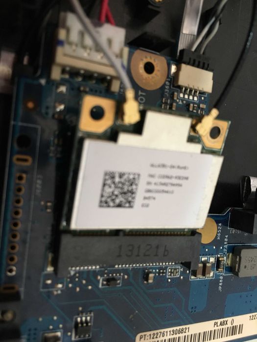 Portátil Toshiba Satellite C855D para peças - ecrã, dissipador, etc