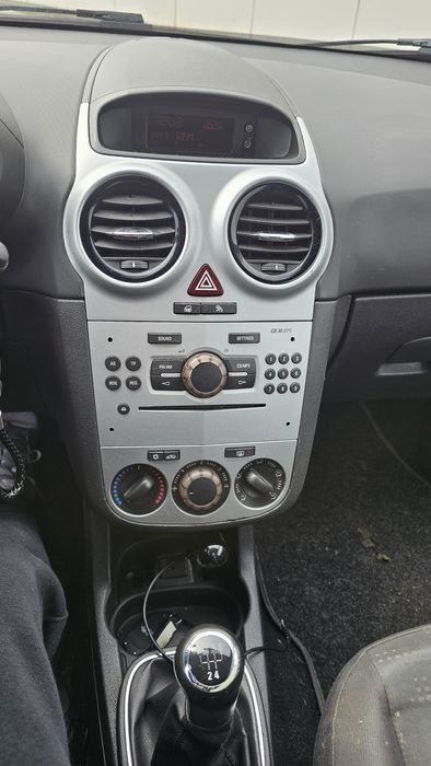 Opel corsa 1.3cdti