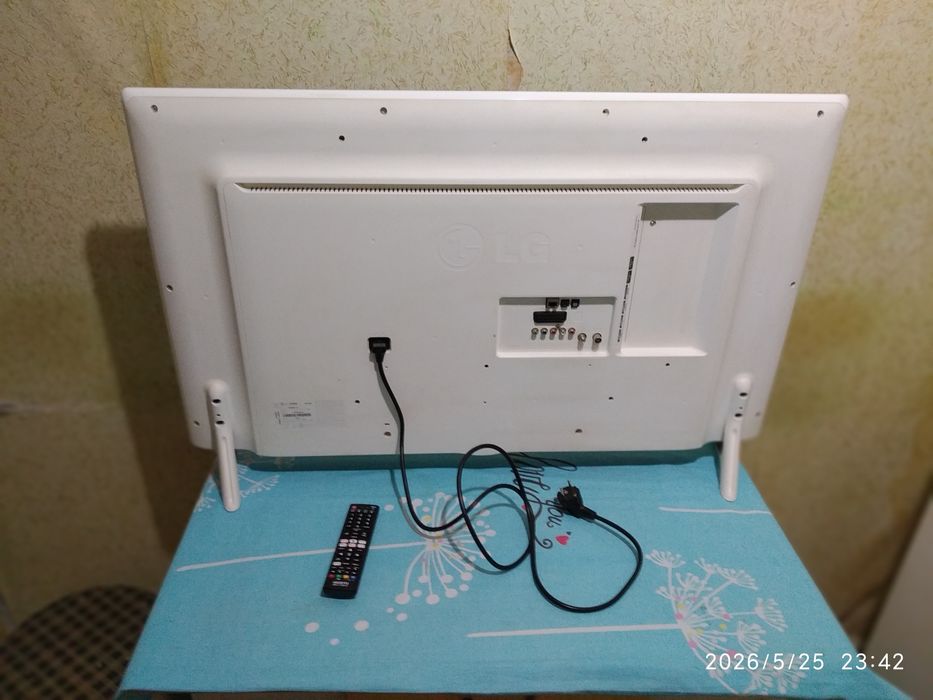 LG 42 ! Как новый ! 6 месяцев гарантии !