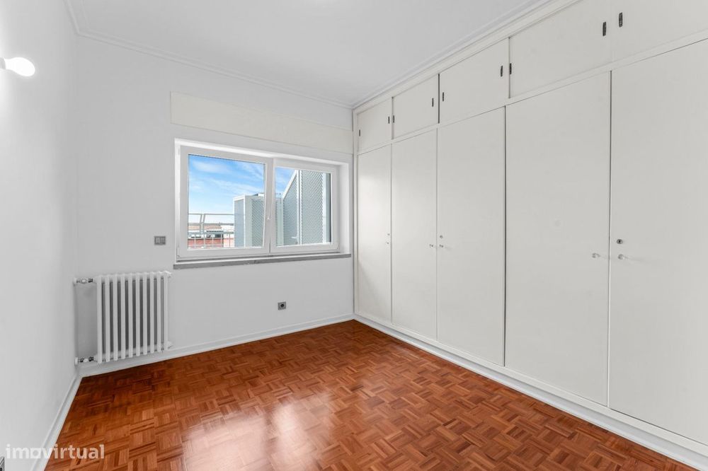 Penthouse T6 com Terraço de 131 m2 e Vista sobre Lisboa | Alvalade