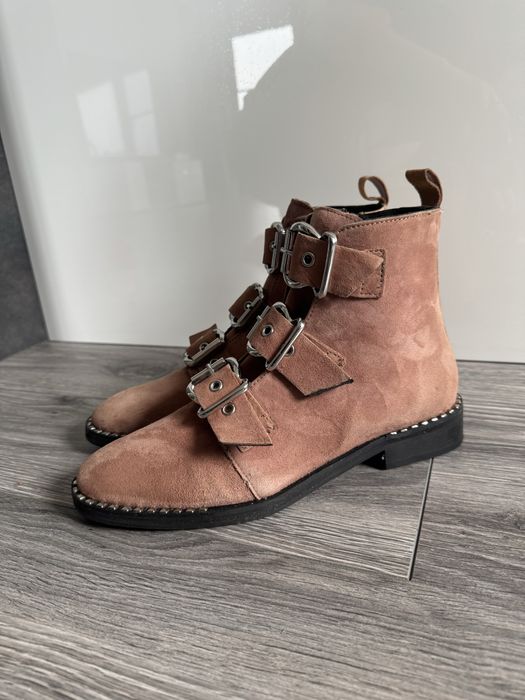 Efektowne botki ze skóry Topshop 41