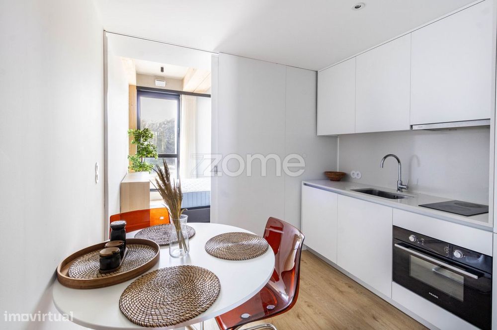 Apartamento T0+2 - Universidade do Minho - Guimarães - Ed. The First