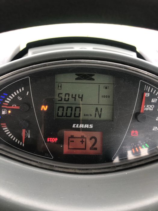 Трактор Claas Axion 950 2014 410 Продаж