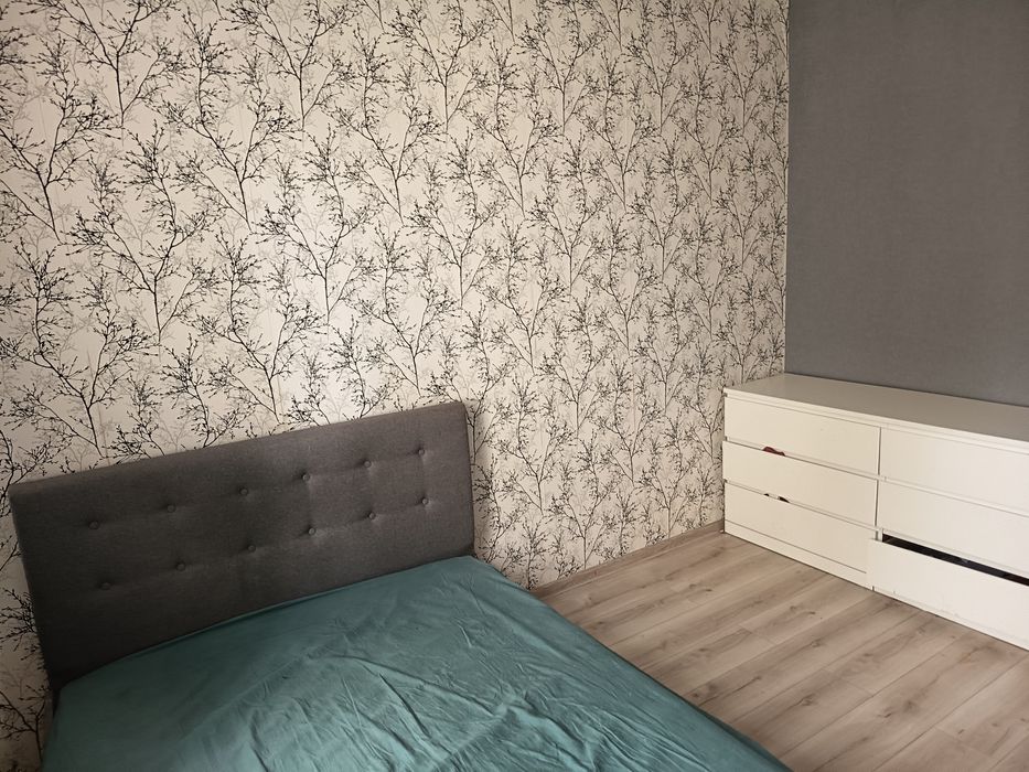 Wynajmę pokój w 3 pokojowym mieszkaniu