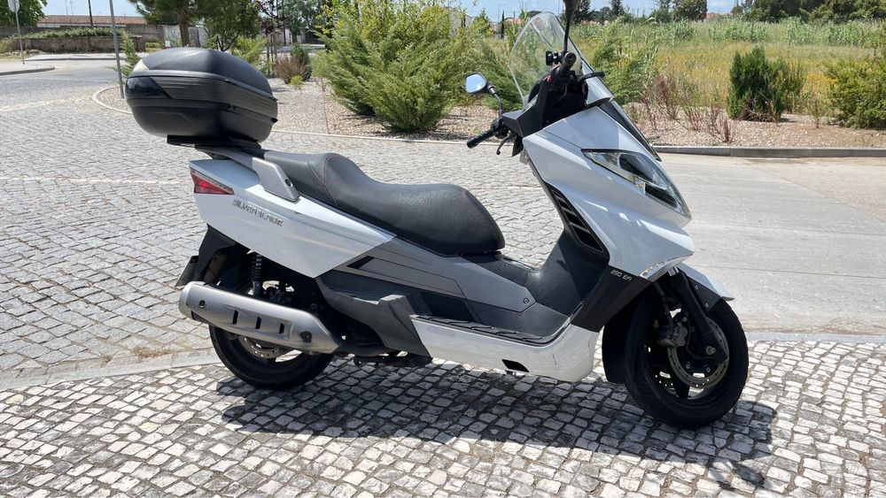 Moto Keeway Silverblade 250 - 2025
