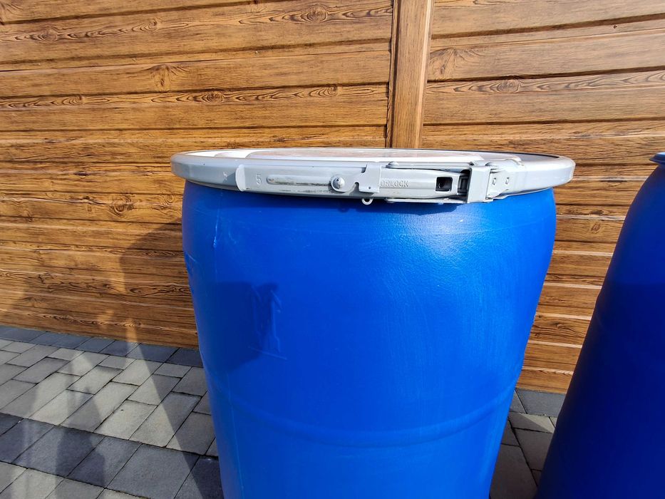 Beczka Plastikowa 220 litrów