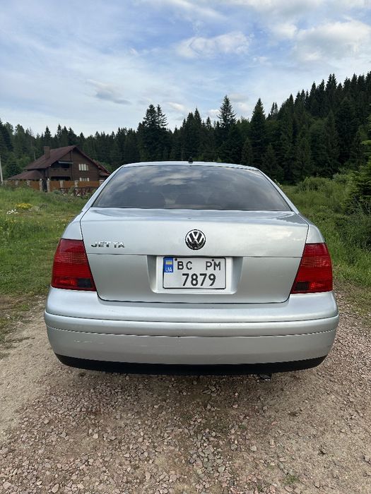 Volkswagen  Jetta 2002