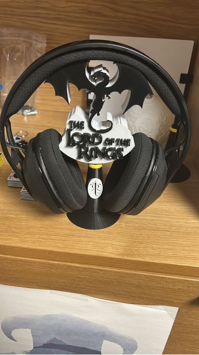 Headset holder LOTR