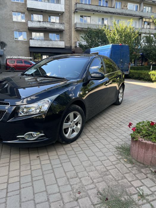 Chevrolet Cruze Ls 2011