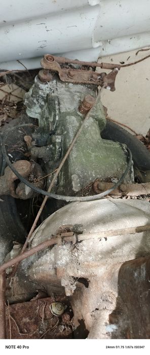 Sprzedam graty od syreny 105l