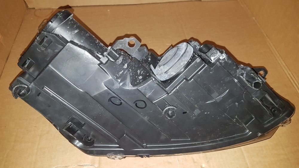 Lampa przód przednia lewa Golf 6 VI 5K1