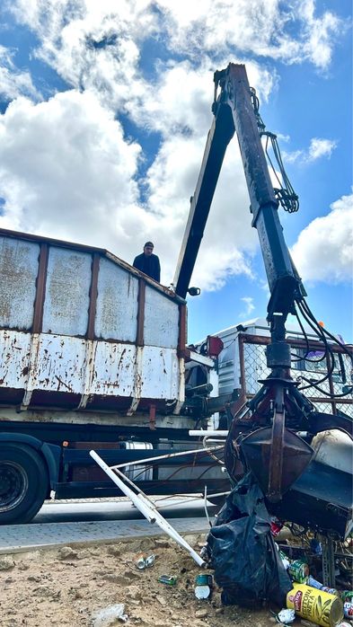 Serviços de grua64840536320513122