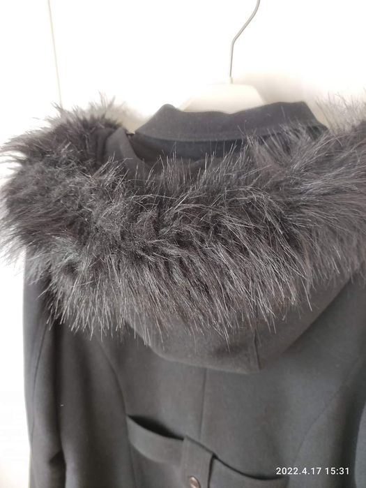 Czarna zimowa kurtka damska 42 44