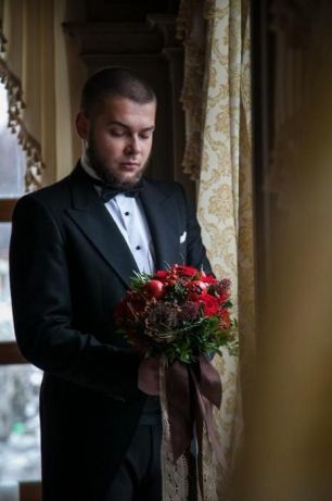 Прокат чоловічих костюмів, прокат смокінгів  ,  фраків