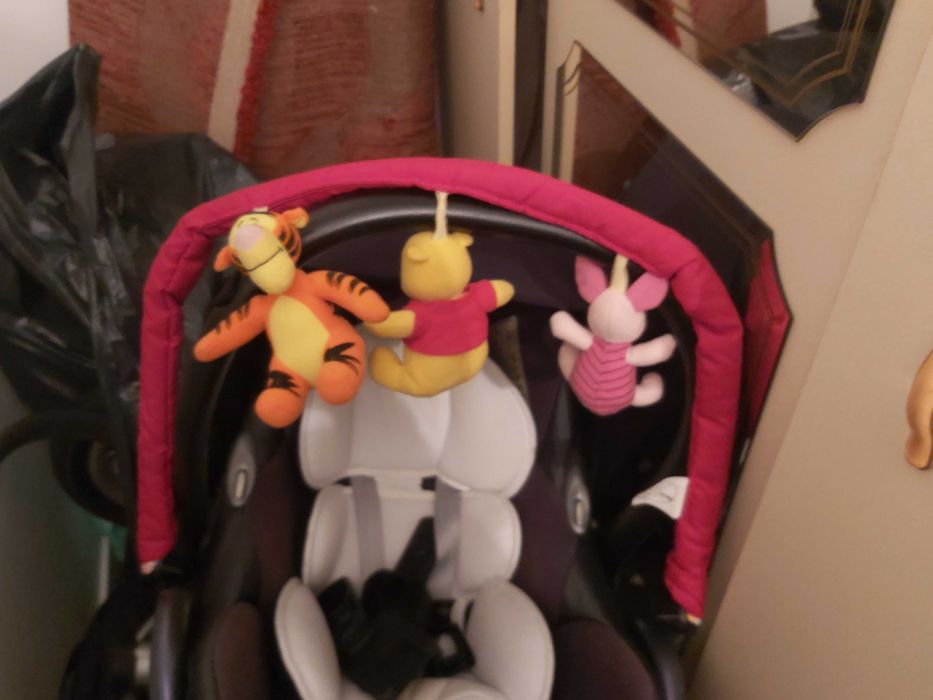 Carrinho Quinny com duas capas e ovo maxi cose