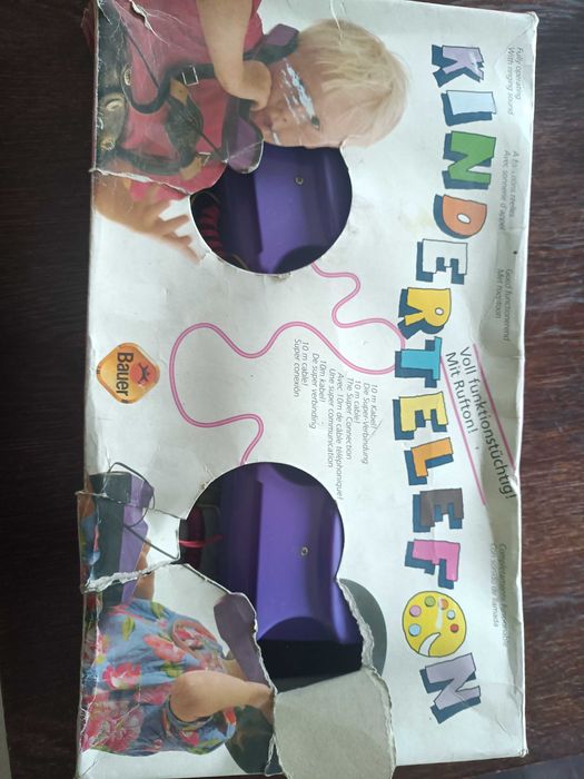 zabawkowe telefony i walkie talkie