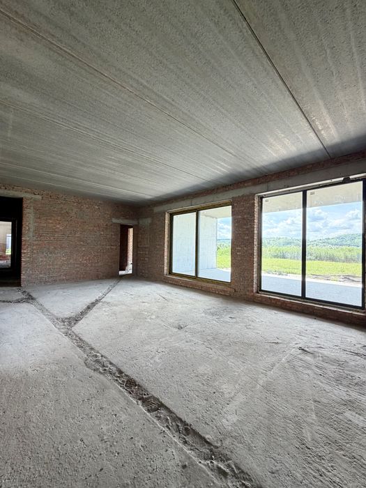 КМ Water village Продаж 1 поверхових будинків 330 м² з виходом на воду з басейном ділянки від 10 соток Романків Киівська область Новообухівська траса