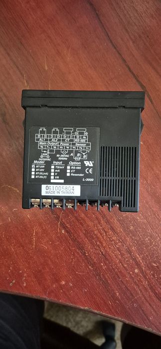 Температурний контроллер FOTEK MT-20R і MT-72R