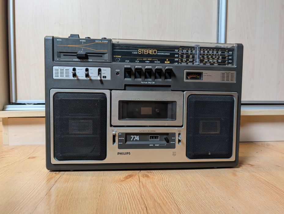 Radio Philips 774