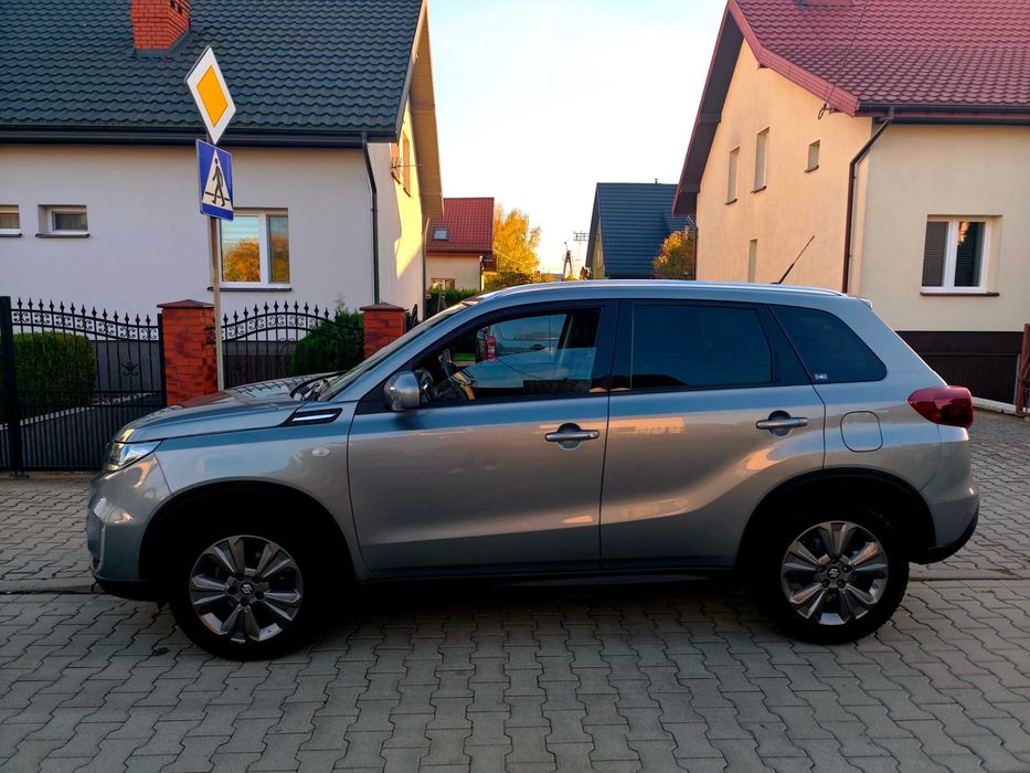 Suzuki Vitar 1,4 benzyna 2022r. przebieg 58 tyś km Salon Polska