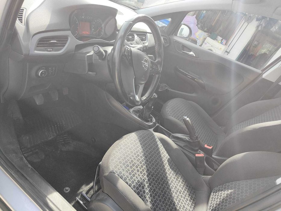 Opel corsa e 1.2 gasolina