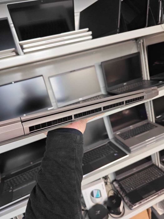 Потужний HP ZBook Fury 17 G7 •RTX 3000•i7-10850H•16GB DDR4•512GB SSD