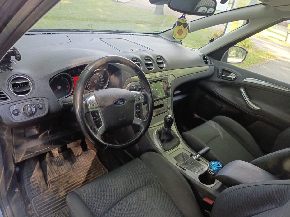 Ford S-Max 2006 minivan