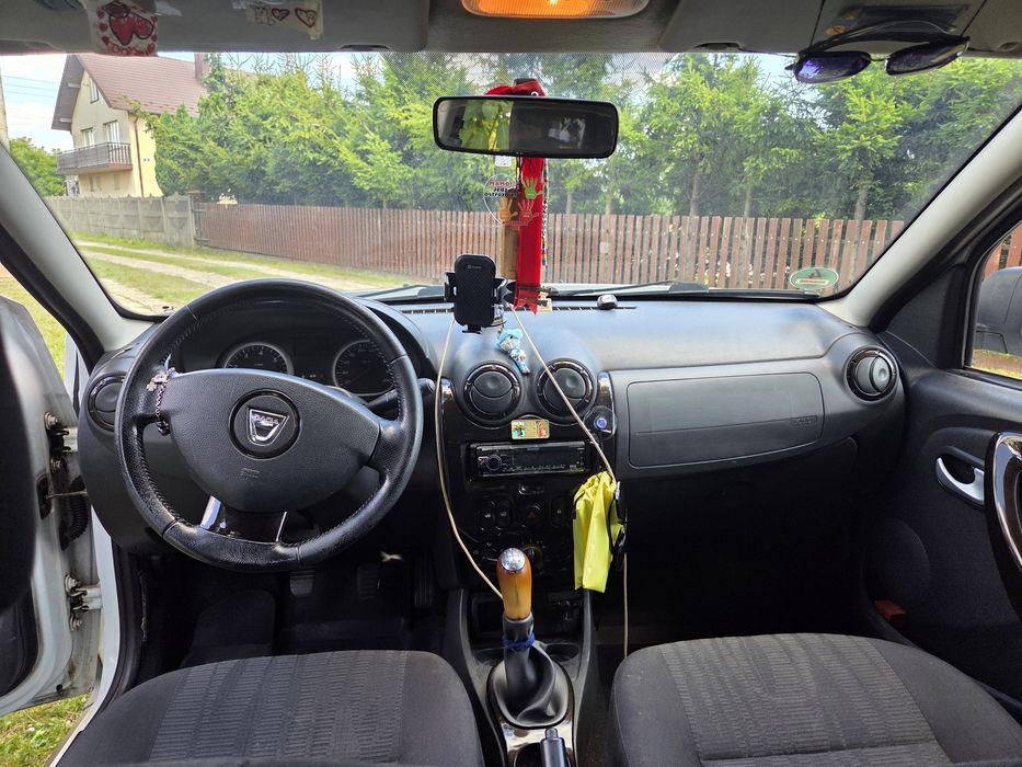 Dacia Duster 1.6 Benzyna • 2010 • 184 tys. km • Klimatyzacja • 2WD