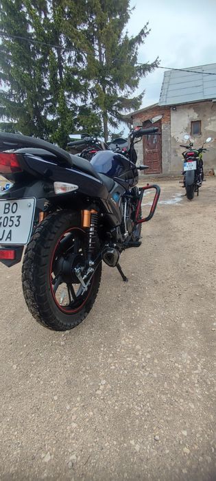 Мотоцикл Lifan ccr 150