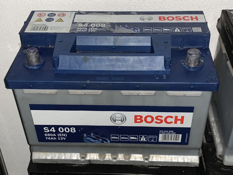 Bateria Varta 70Ah EFB Tudor Banner Nissan Exide L3 Bosch 4 Jantes 16” BBS Montreal 4 5x100 VW Carregador