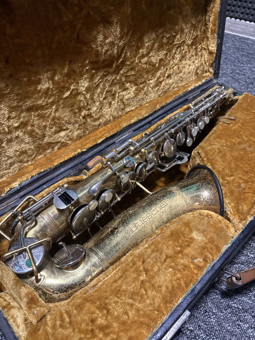 Saksofon altowy Buescher