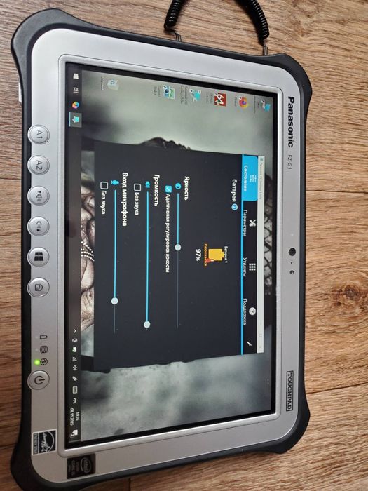 Panasonic FZ G1. i5-5300U.SSD-256GB. DDR3-8GB. FHD.IPS.