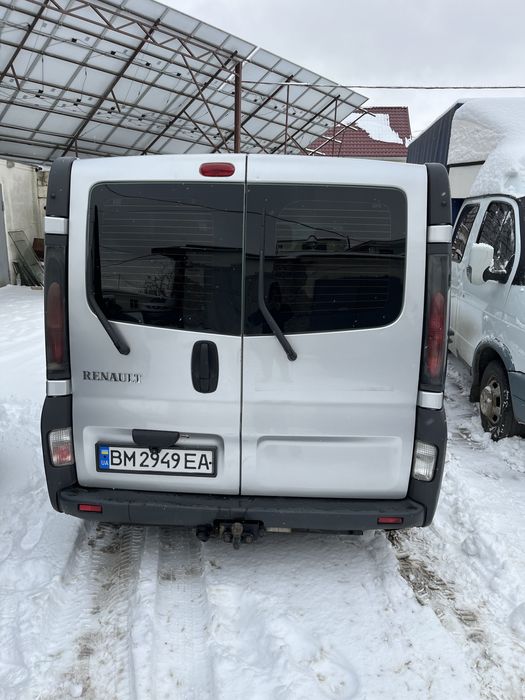 Продам рено трафік