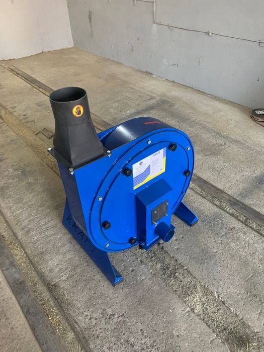 Подрібнювач зерна пневматичний молотковий KRAFT-4 220В