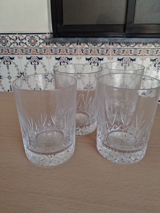 Varios conjuntos de copos