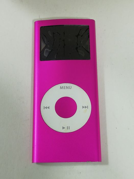 Apple iPod A1199 "4gb'