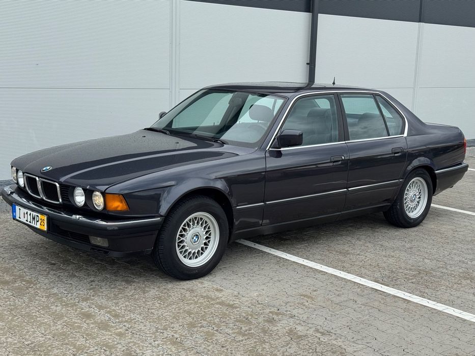 BMW Seria 7 Bmw e32 750i świeżo sprowadzona bardzo ładna!