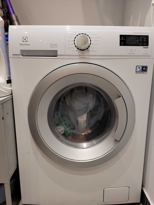 Electrolux DualCare EWW1685SWD pralko-suszarka 8/4 kg
