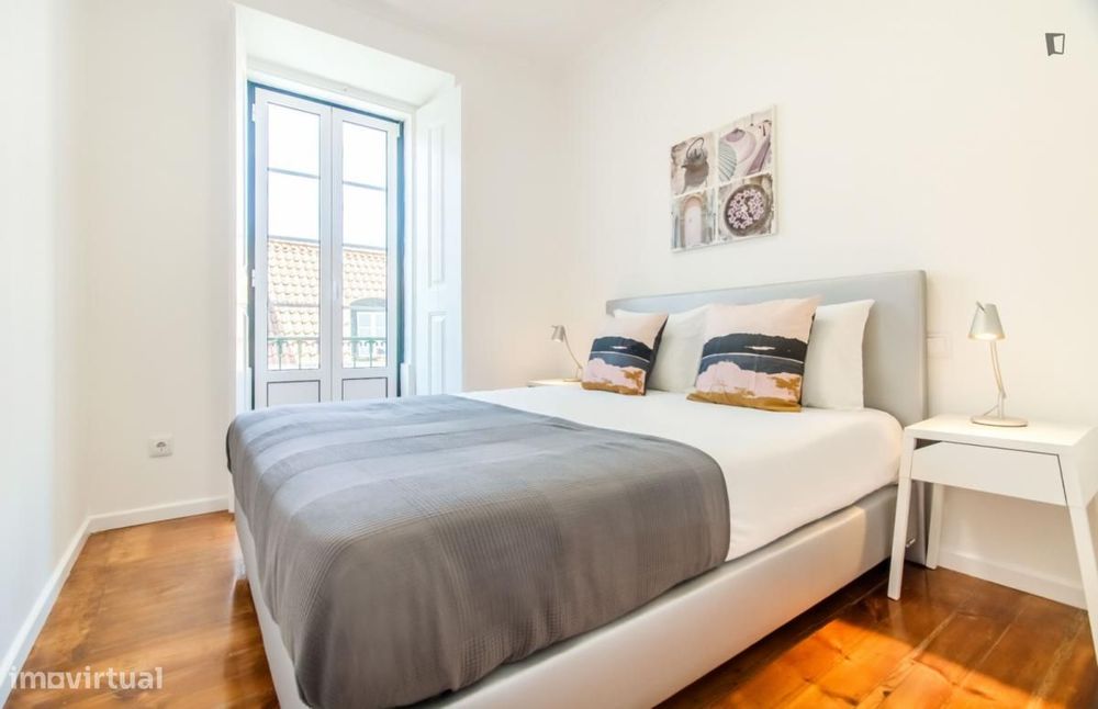 Apartamento com 2 quartos - localizado em Martim Moniz Lisbon