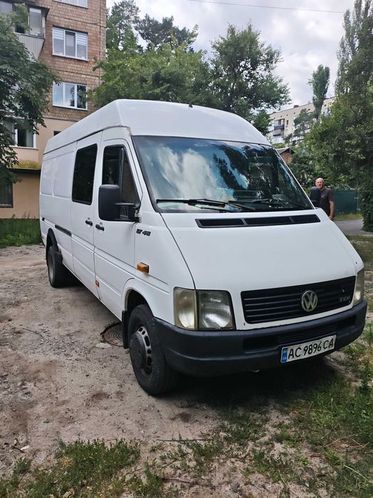 Продам своє авто. 5 років в одних руках