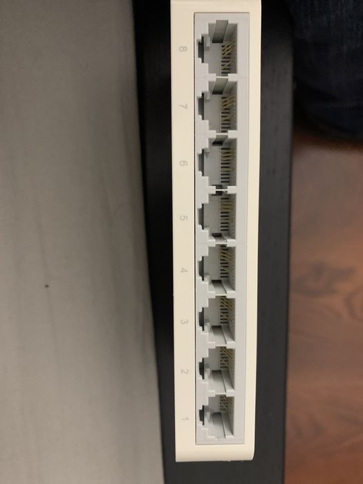 Switch Tp-Link 10/100 8 portas