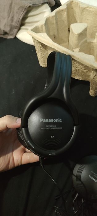 Радио наушники panasonic RP-WF810