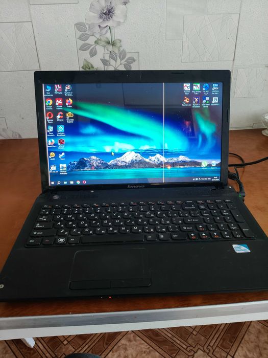 Ноутбук lenovo  N580