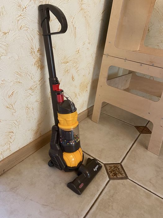 Дитячий пилосос Dyson