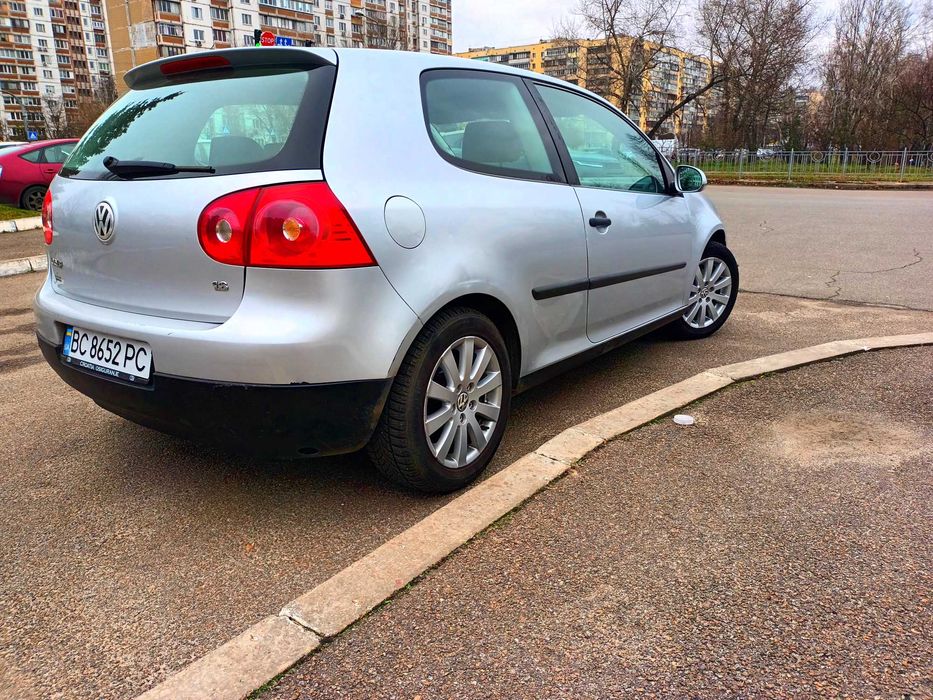 Golf 5 1.6 Автомат