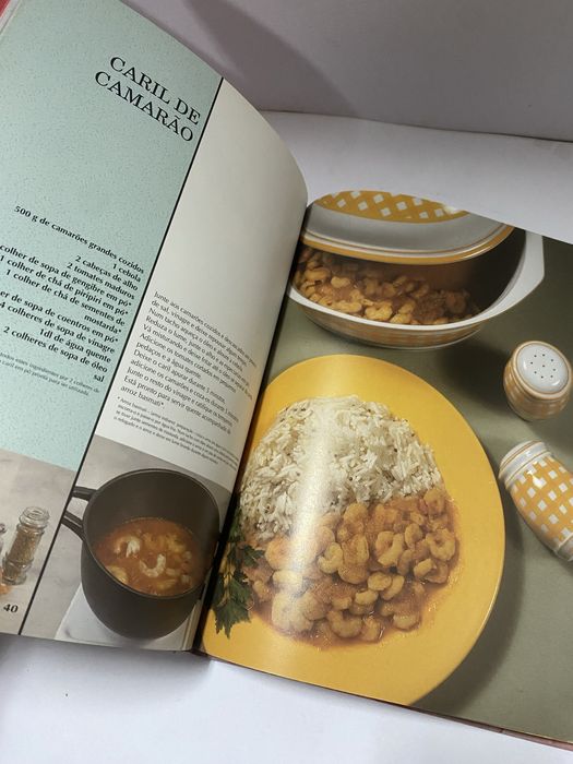 Livro - Comer à Internacional