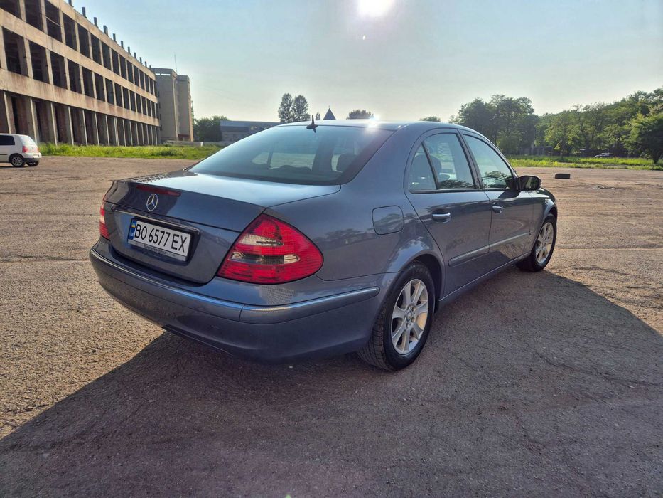 Mercedes-Benz W211 E200 NGT Обмін без підкрасів