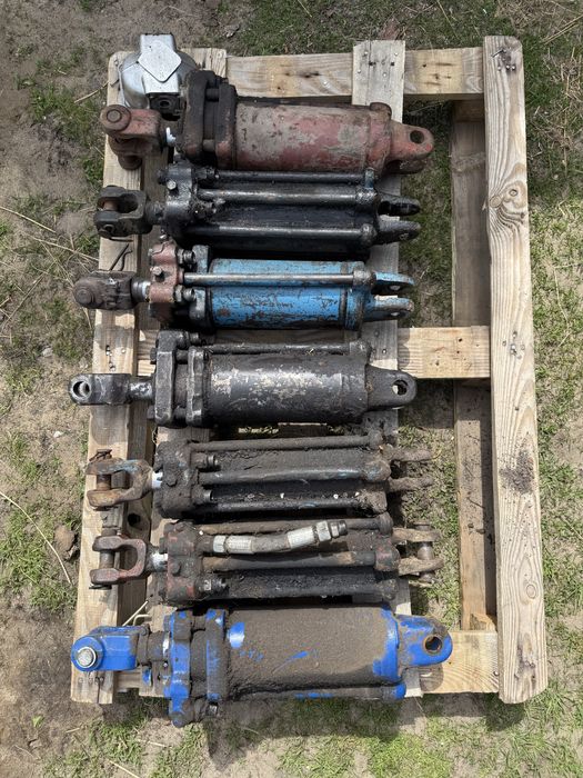 Циліндр 100, МТЗ. ЦС-100, в Хорошому Стані. Циліндр Навіски МТЗ.